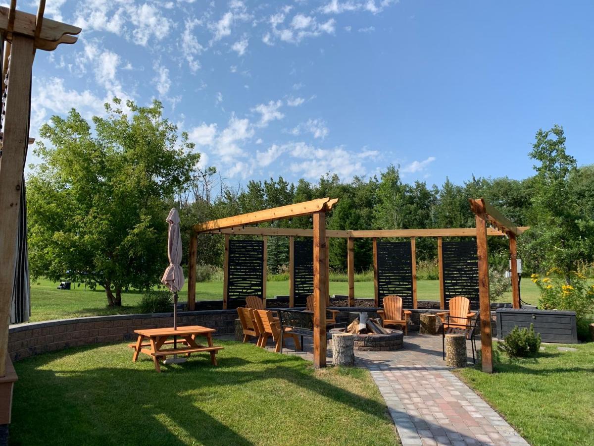 Dragonfly Inn Loft Suite Sherwood Park Zewnętrze zdjęcie