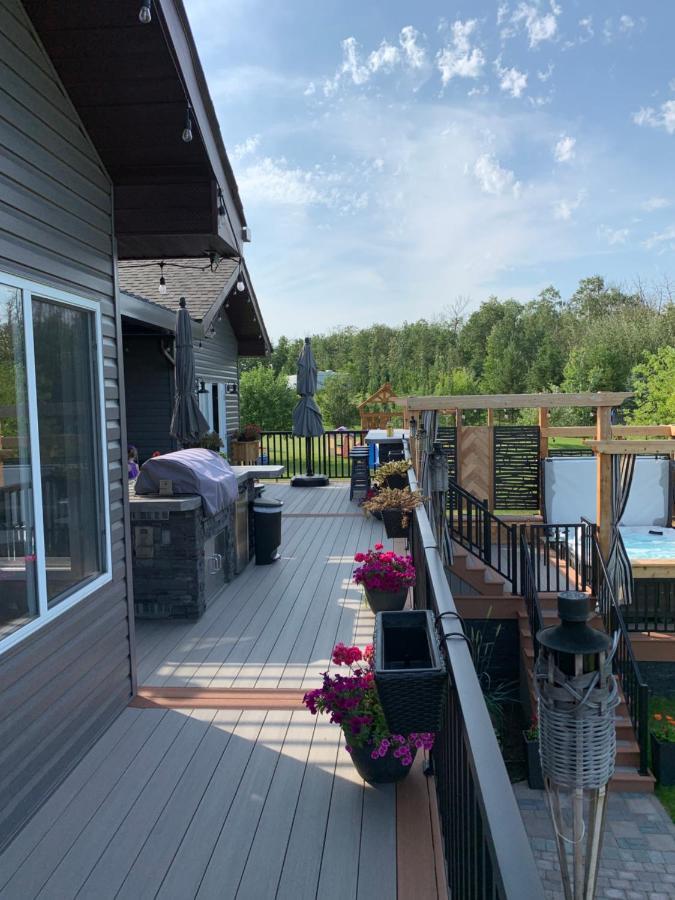 Dragonfly Inn Loft Suite Sherwood Park Zewnętrze zdjęcie